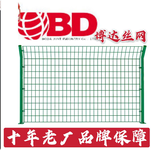 <b>武汉护栏厂家分析波形护栏价格的因素有</b>